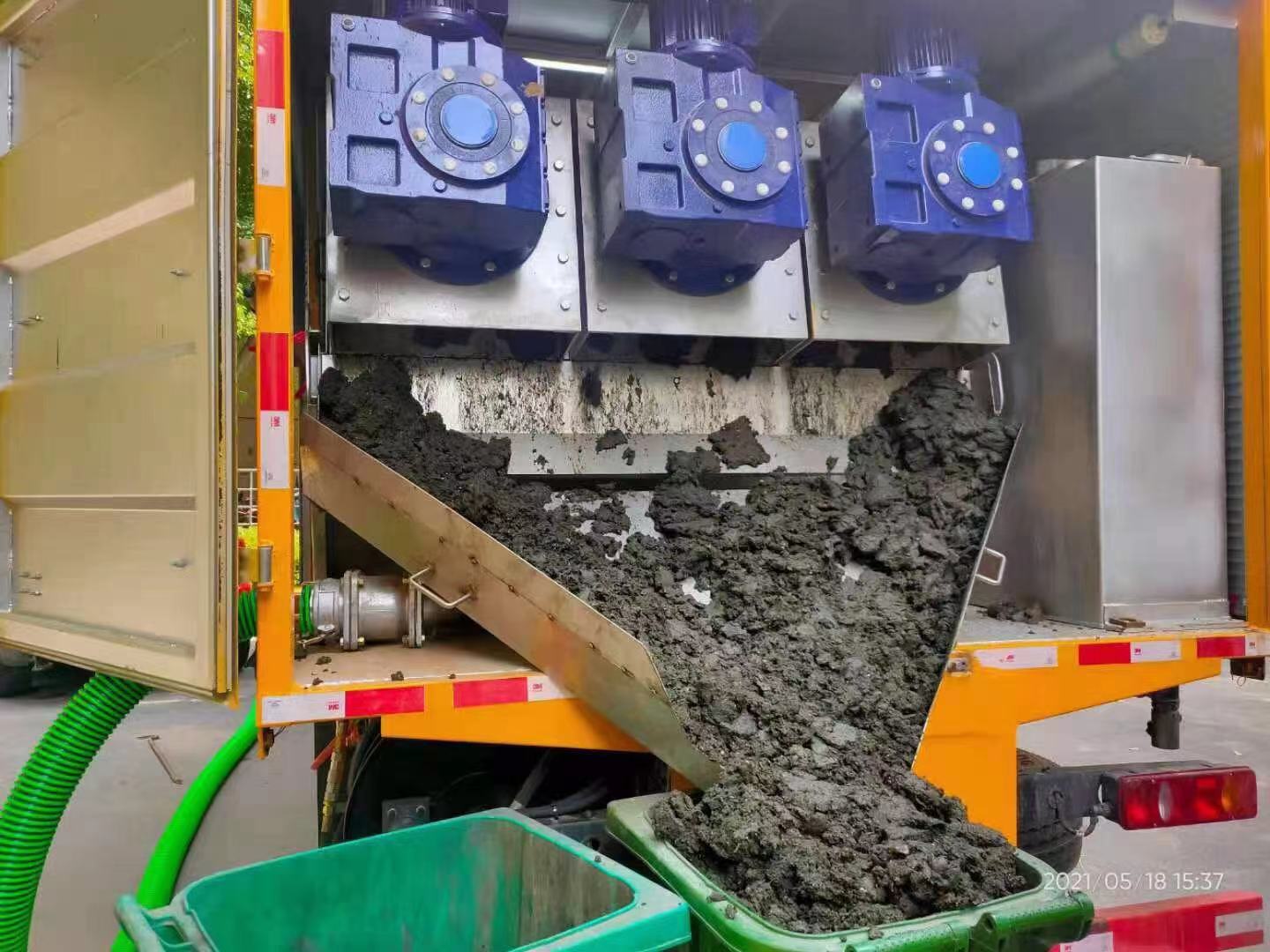 和田县化粪池清掏城市维护站-泥浆净化干湿分离处理